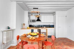 Bright 1BR Near Bastille & Marais - Paris Vacation Rental