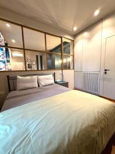 Cosy, Athens core fully renovated apartment