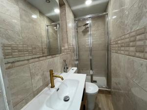 Apartamento Fira Barcelona, 20 Barcelona centro, 4 hab - 8 pers