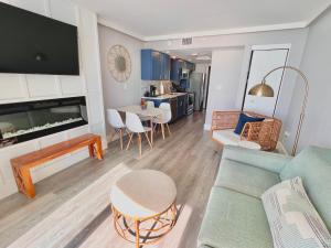 Seawatch Resort Unit 1412 North Tower