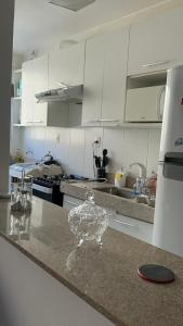 Cozy 2-Bedroom Apartment 2 km from the Airport