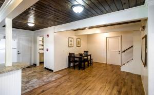 Fantastic Log Cabin Rental for a Fun-Filled Family Vacation in Texas