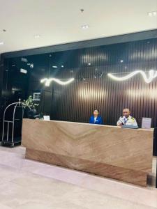 Red Residences Modern Apartment with City View in Makati