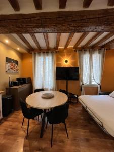 Logement studio avec vue sur le centre Historique