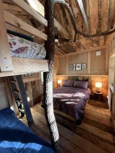 Eco-Friendly, Abstract Treehouse Surrounded by Wildlife and Hiking Trails For a Special Getaway in Sparrow Bush, New York