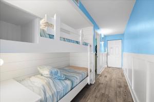 Pelican Beach 1110 by Pelican Beach Management