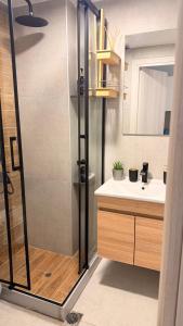 Aristotelous mini studio