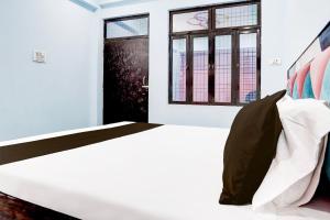 Hotel O by OYO Om Sai Garden