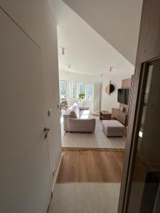 Cracow Center Jacuzzi & Sauna Penthouse Retreat