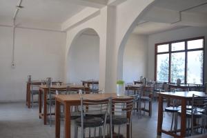 Hotel SSS The Chanshal Retreat