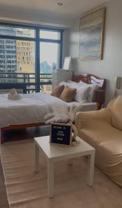 Cozy and Aesthetic Vibes - Makati Manila Staycation