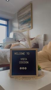 Cozy and Aesthetic Vibes - Makati Manila Staycation