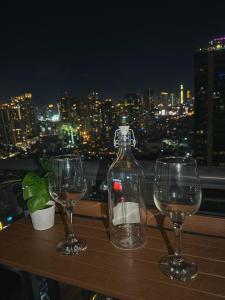 Cozy and Aesthetic Vibes - Makati Manila Staycation