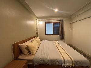 Cozy Thai-style Hideout 2 bedrooms in Santitham