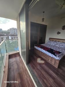 One Bedroom Hall Kitchen Apartment for Work Personal use