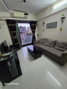 One Bedroom Hall Kitchen Apartment for Work Personal use