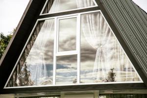 Cozy cottage with mountain view