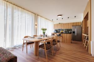 Hypnotic Thermal Villas with private SPA