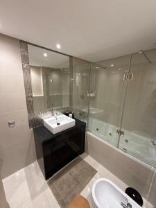 Prestigia Pool 5 min Airport