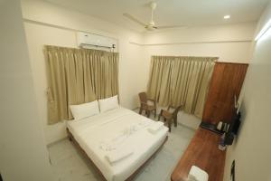 Vallimony Luxury Stays-Padmanabhaswamy Temple
