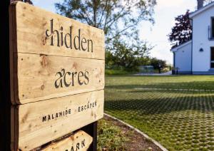 Hidden Acres- Luxury Glamping Pod Sage