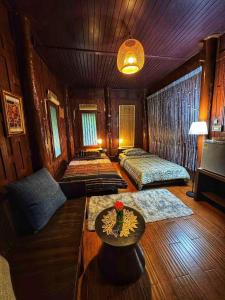 Thai Classic House Rimtalay