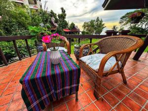 Thai Classic House Rimtalay