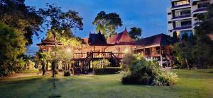 Thai Classic House Rimtalay