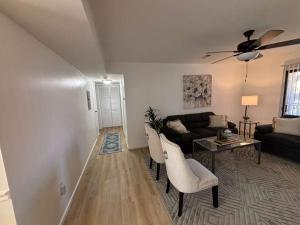 Entire Cozy Apartment Fully Renovated Modern Style