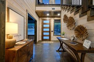 Counting Stars Cabin Hot tub Firepit Games EV