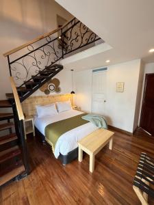 CASA CRISTOBAL Siete Cuartones