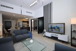 Plush - 1BR In Dubai Marina - 5 Mins walk to JBR Beach, Marina Walk & Metro