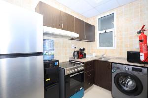 Plush - 1BR In Dubai Marina - 5 Mins walk to JBR Beach, Marina Walk & Metro
