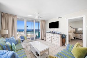 Pelican Beach 1118 by Pelican Beach Management