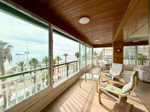 PRINCIPADO front the BEACH