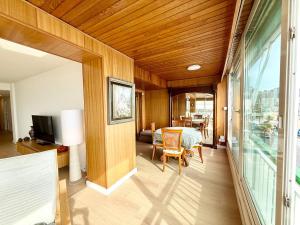 PRINCIPADO front the BEACH