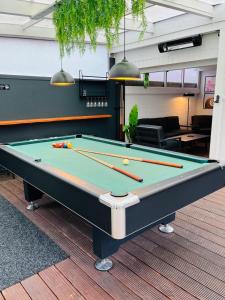 OVERNIGHT No5 - Bungalow, Billard, Dart, Kamin