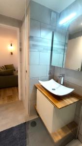 Appartement 4 personnes avec piscine, tennis, proche de la mer