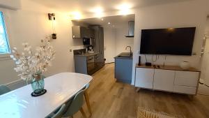 Appartement 4 personnes avec piscine, tennis, proche de la mer