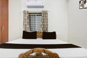 Super Hotel O Kunjaban residency Barang Junction