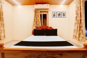 Super Hotel O Kunjaban residency Barang Junction