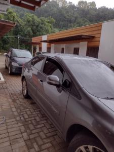 Linda Casa em condomínio a 20 min de Gramado