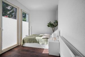 Loftly Hindenburgdamm 85 Charite - 45m2 - Self Check-In - 300mbit