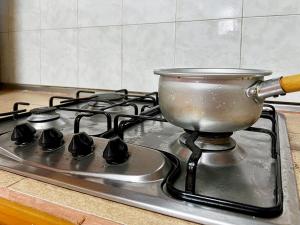 Large and Strategic Rasuna Apt 3BR with WiFi &Pool