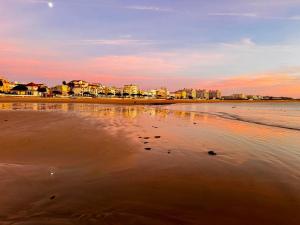 Beach Views-Ocean Breeze-Duplex Dreams