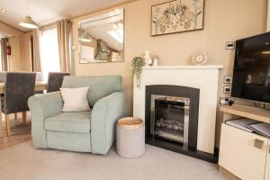 Starlings Nest at Hamilton Lodge