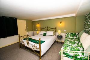 The Tempest quirky apartment with stunning views