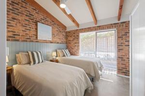 Sundowner Deck House - Pet Friendly