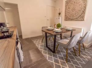 City Centre 2BD Parking WiFi