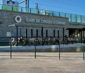 Zen and chill F2 appartment and garden near Paris